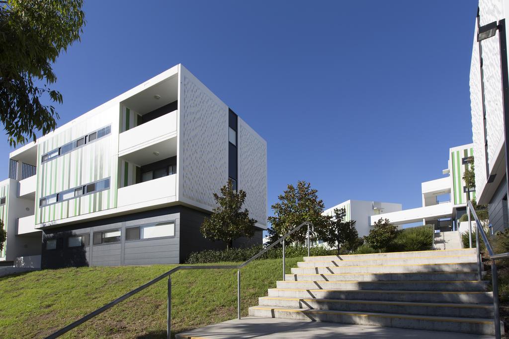 Western Sydney University Village - Кэмпбэллтаун Экстерьер фото